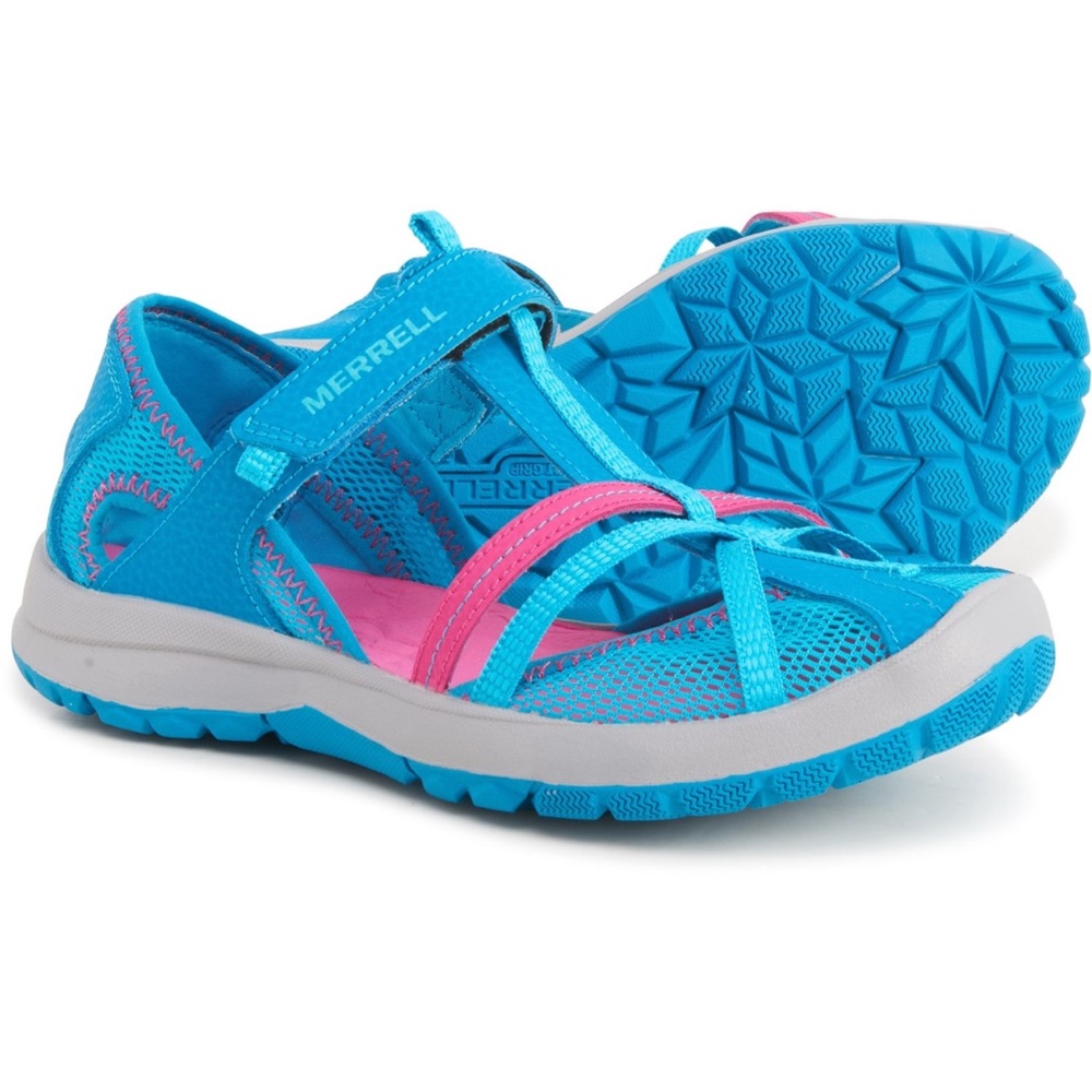 Good Condition Dragonfly Merrell Sandals size 2Y